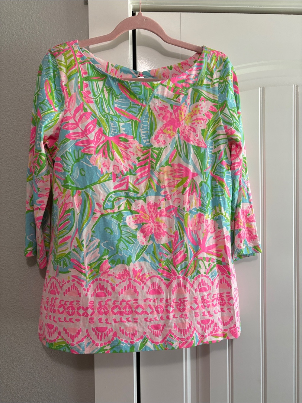 Lilly Pulitzer Floral Scoop Neck 3/4 Sleeve Top - Pink & Green